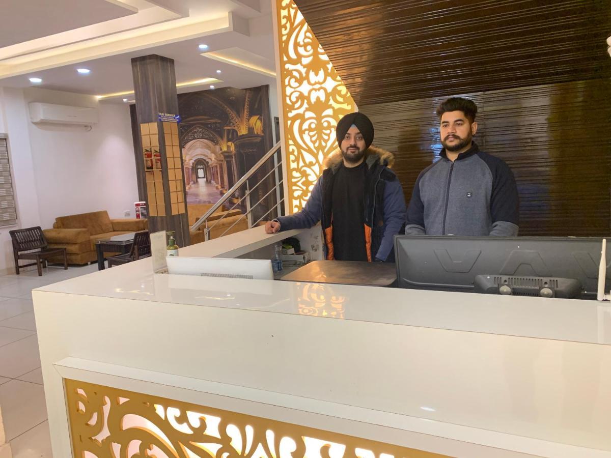 Hotel Sb Residency Amritsar Extérieur photo