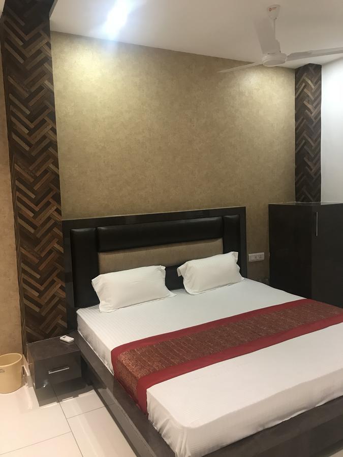 Hotel Sb Residency Amritsar Extérieur photo